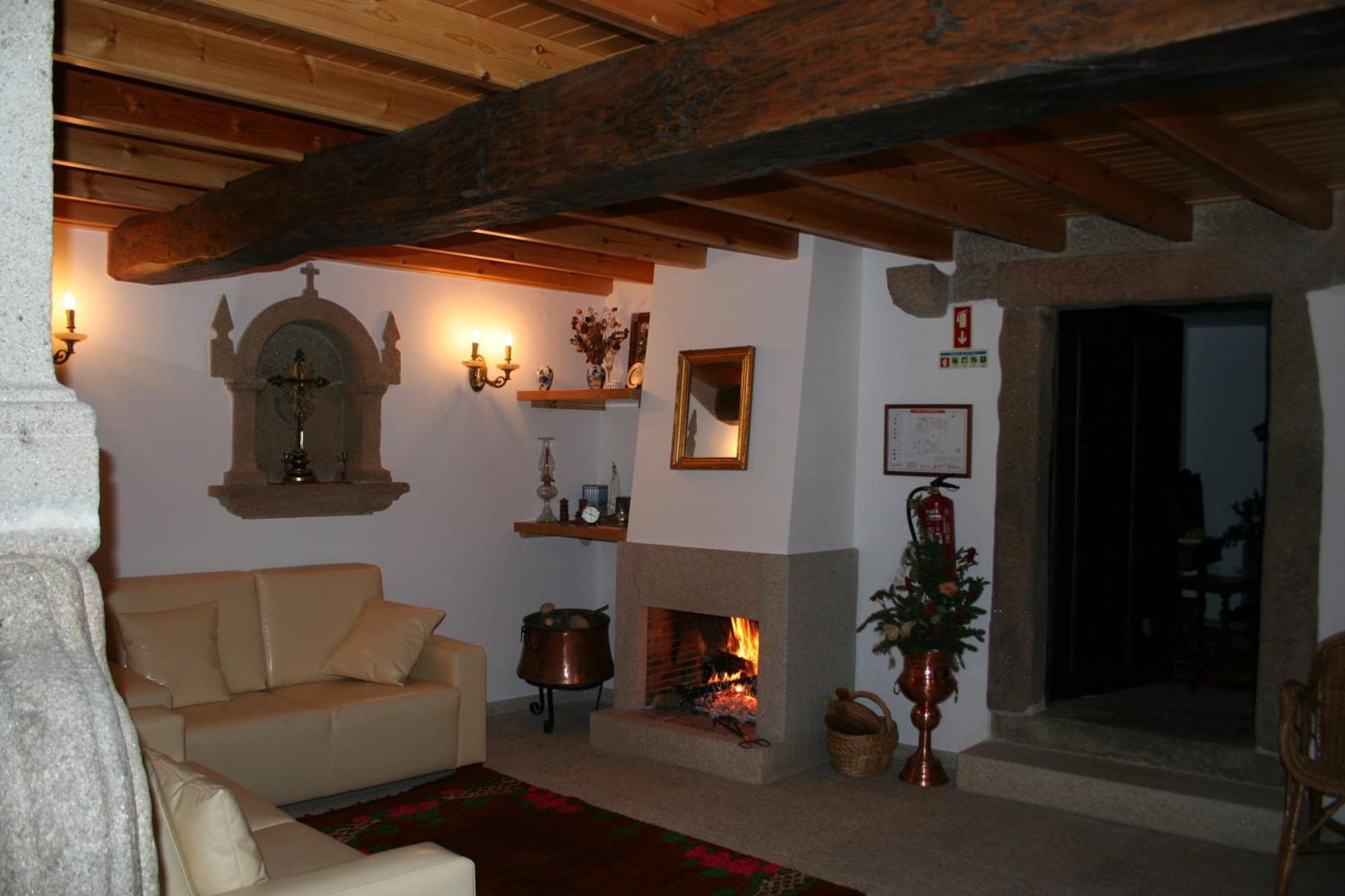 Quinta De La Barandica Pensionat Miranda do Douro Exteriör bild