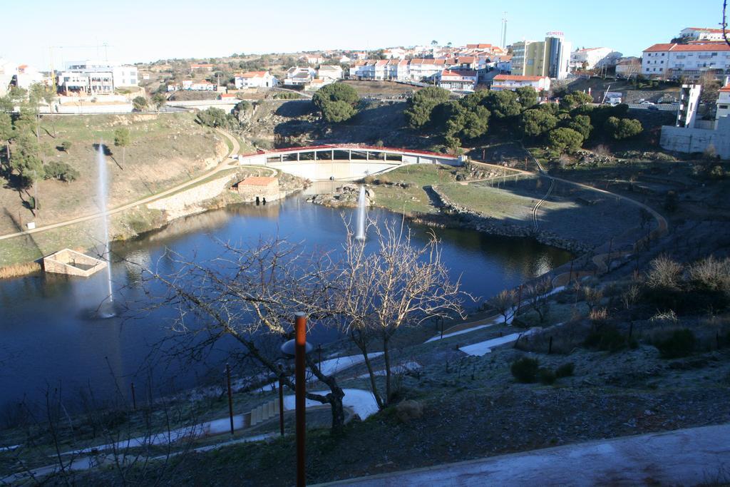 Quinta De La Barandica Pensionat Miranda do Douro Exteriör bild